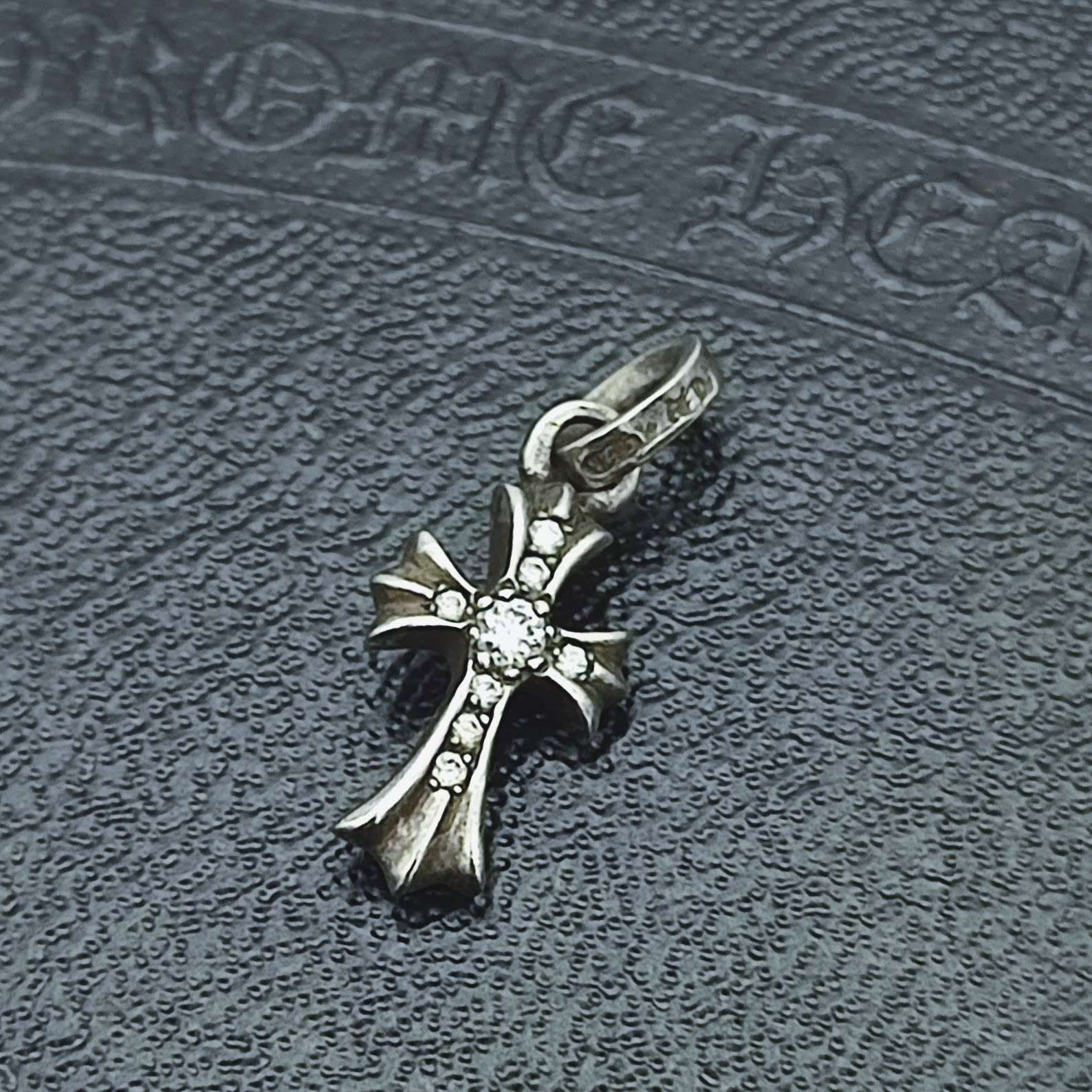 クロムハーツ クロスベイビーファットパヴェダイヤモンド シルバー925