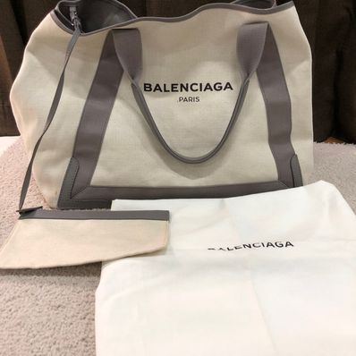 バレンシアガ ネイビーカバ トートバッグ