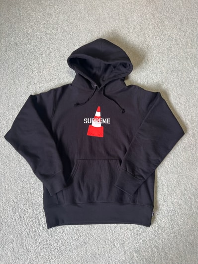 Supreme Cone Hooded Sweatshirt "Navy"