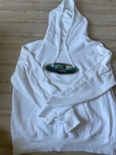 Supreme x The North Face Lenticular Mountains Hooded Sweatshirt "White"