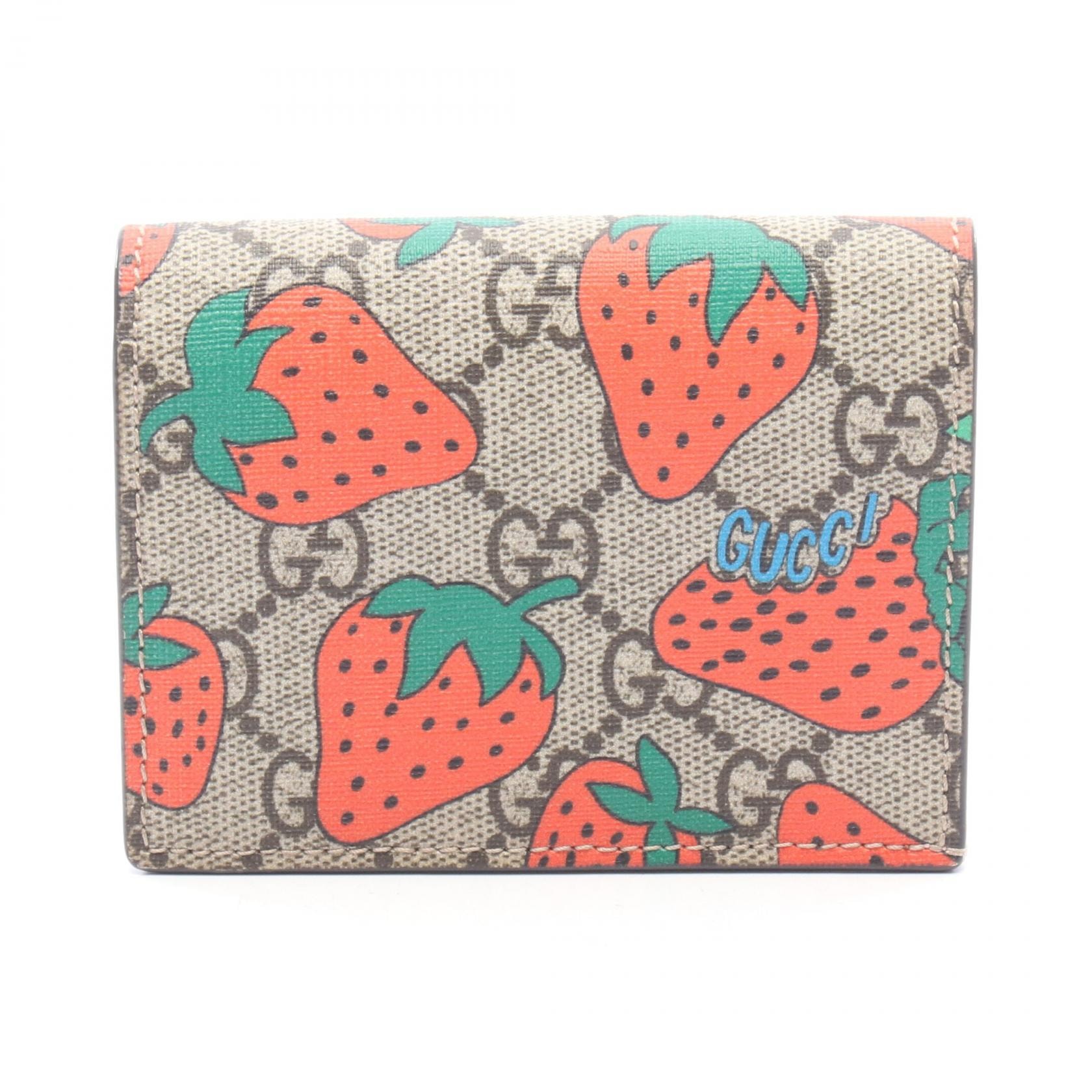 グッチ GUCCI GGスプリーム ストロベリープリント 二つ折り財布 財布 レザー PVC レディース ベージュ系 / ブラウン系 / マルチカラー 573839 【中古】