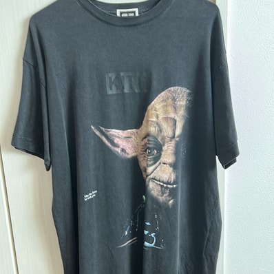 Kith x STAR WARS Yoda Vintage Tee "Black"
