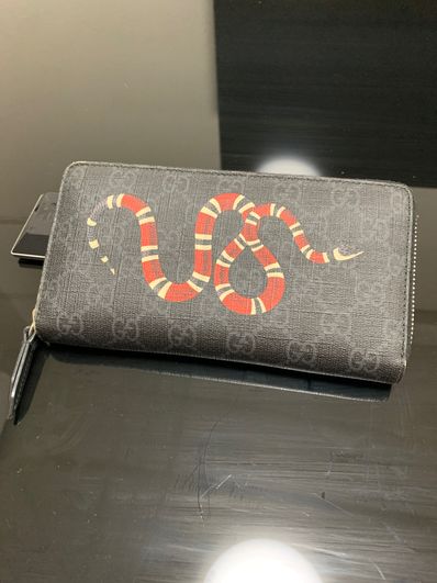 GUCCI Kingsnake Print GG Supreme Zip Around Wallet "Black"