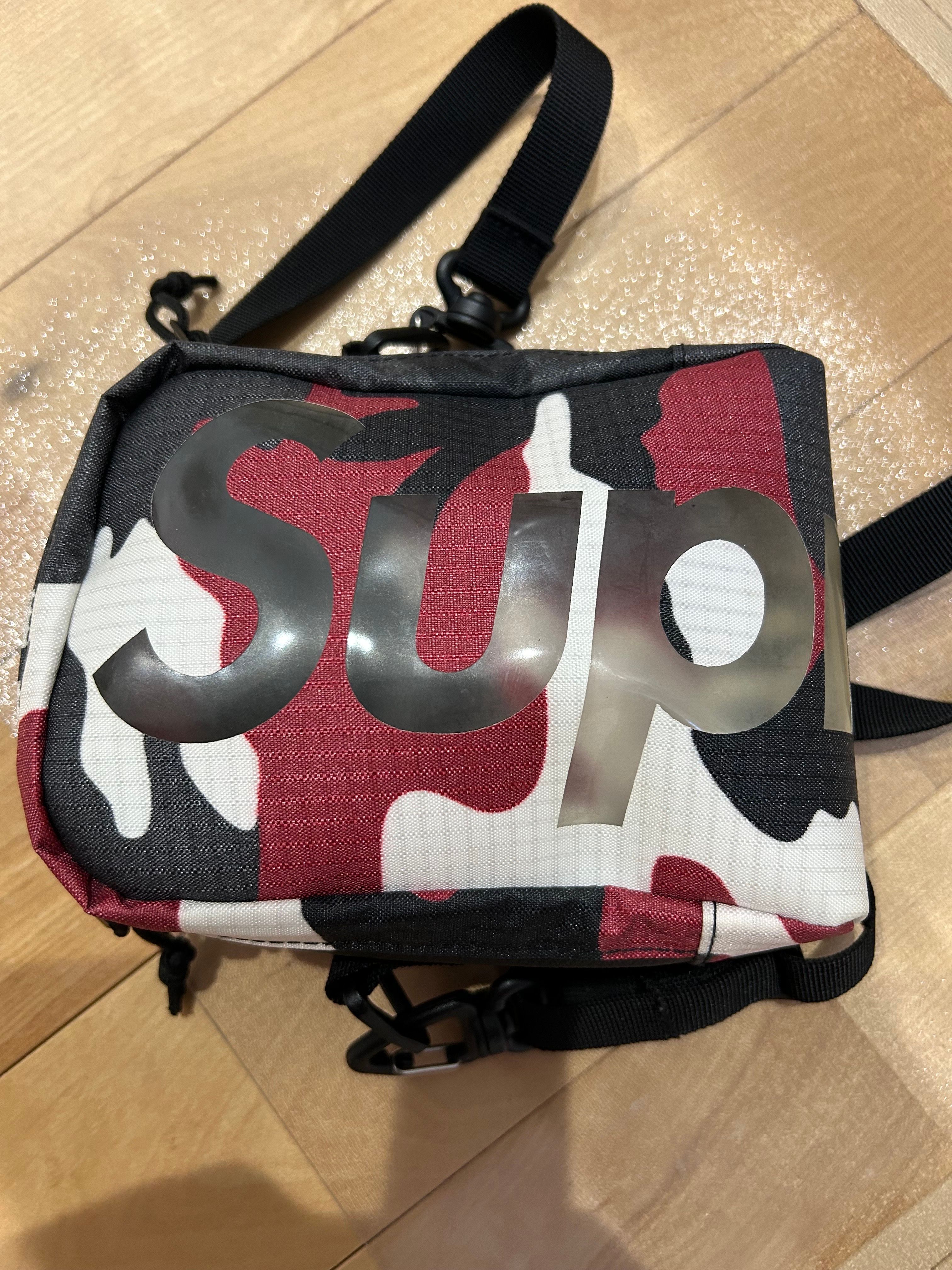 Supreme Neck Pouch 21SS 