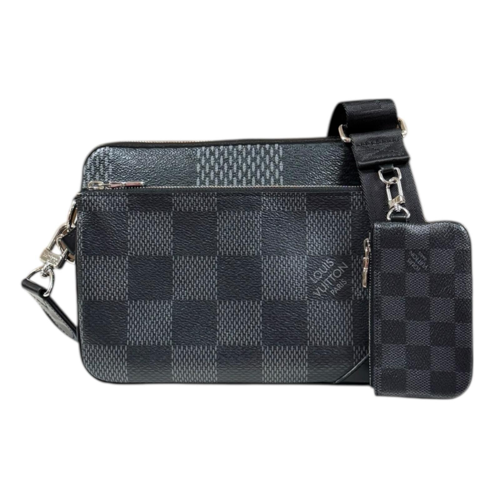 ルイヴィトン トリオメッセンジャー ダミエグラフィット3D ショルダーバッグ PVC N50017 ブラック メンズ LOUIS VUITTON  中古