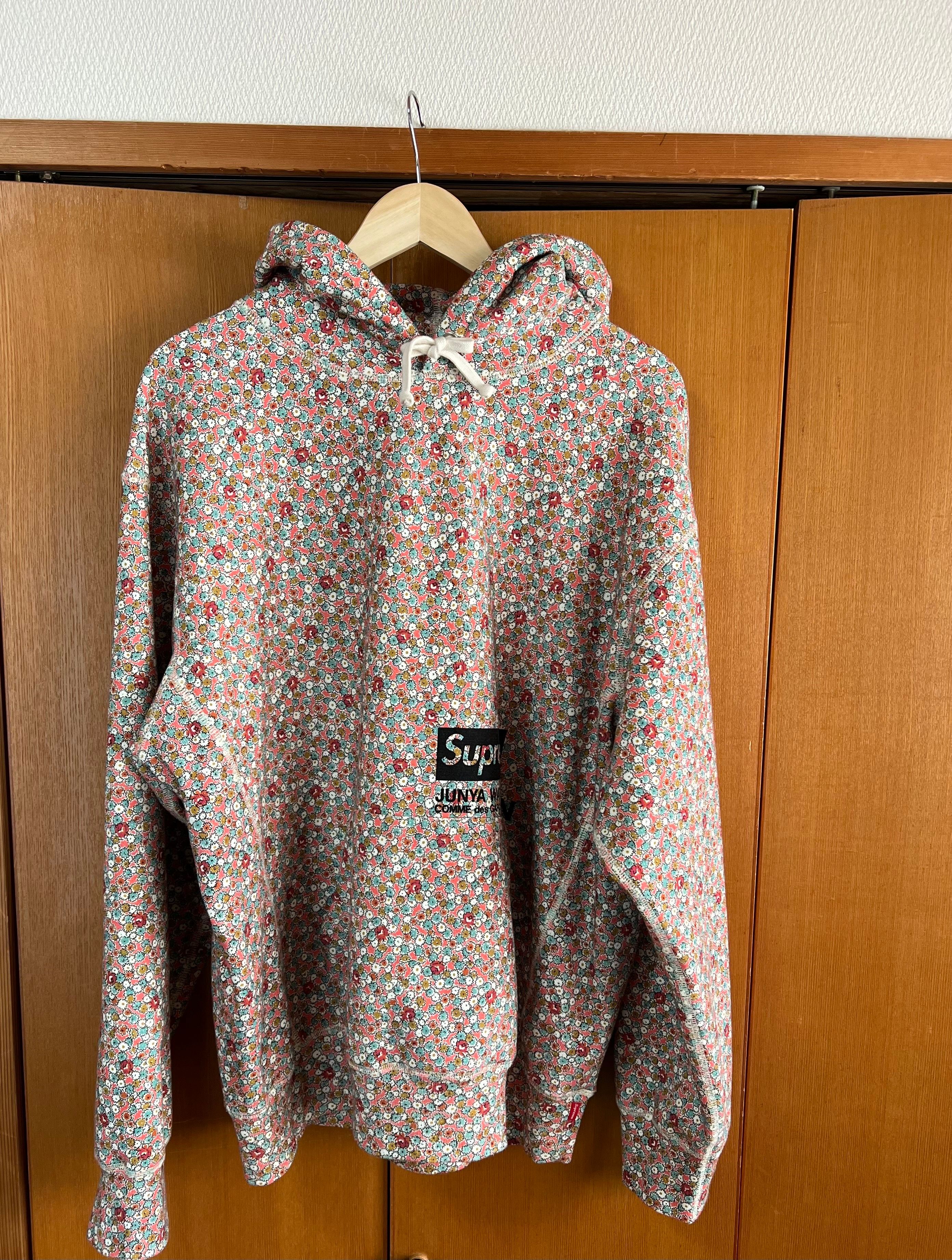 Supreme / JUNYA WATANABE COMME des GARCONS MAN Hooded Sweatshirt "Pink Flowers"