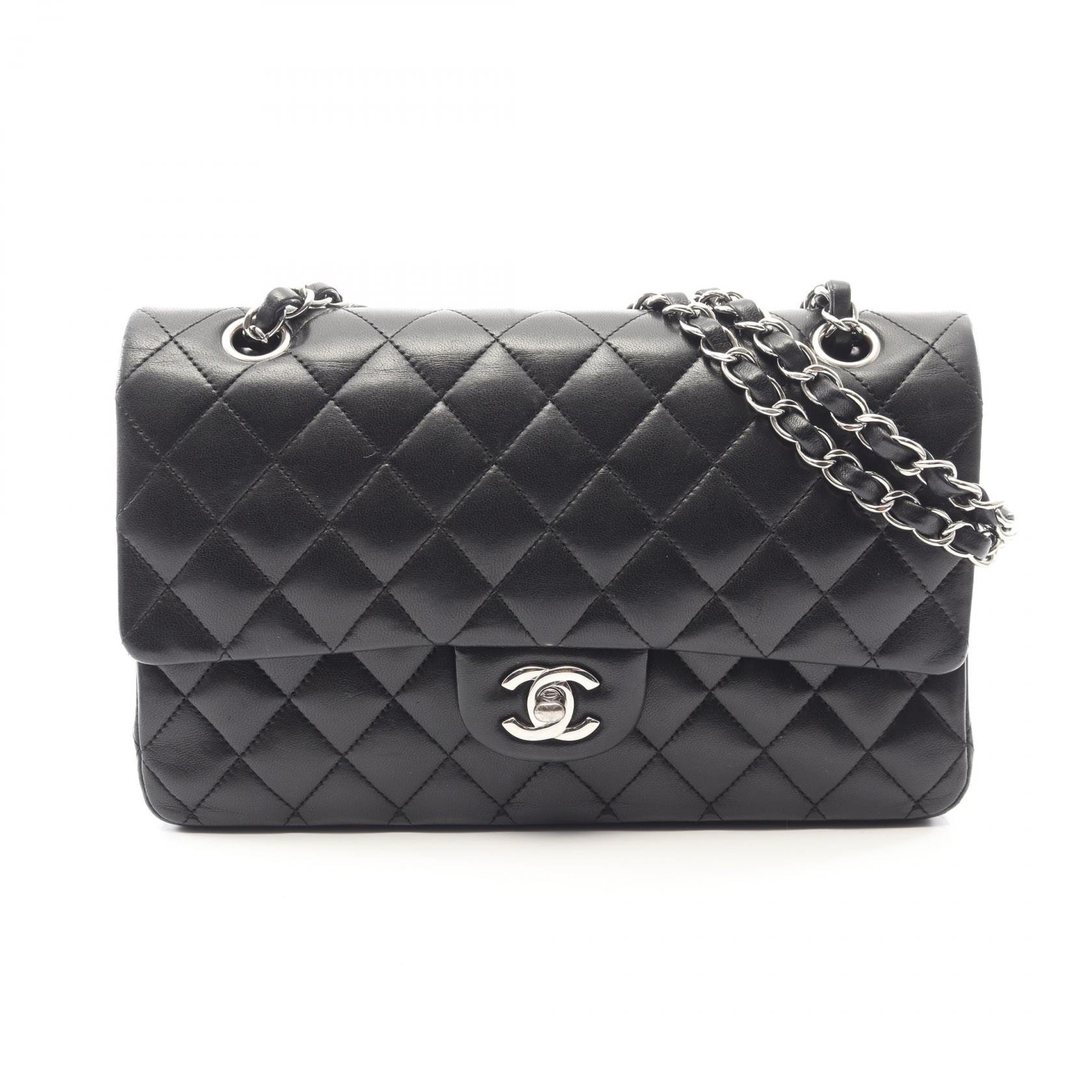 シャネル CHANEL マトラッセ Wフラップ ショルダーバッグ バッグ ラムスキン(羊革) レディース ブラック系 A01112 【中古】