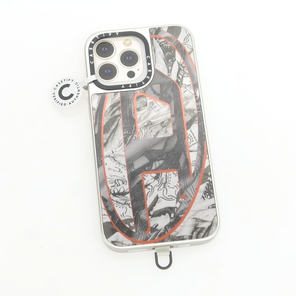 【中古】ディーゼル DIESEL iPhone15 Pro MAX用 スマホケース シルバーグレー【ユニセックス】