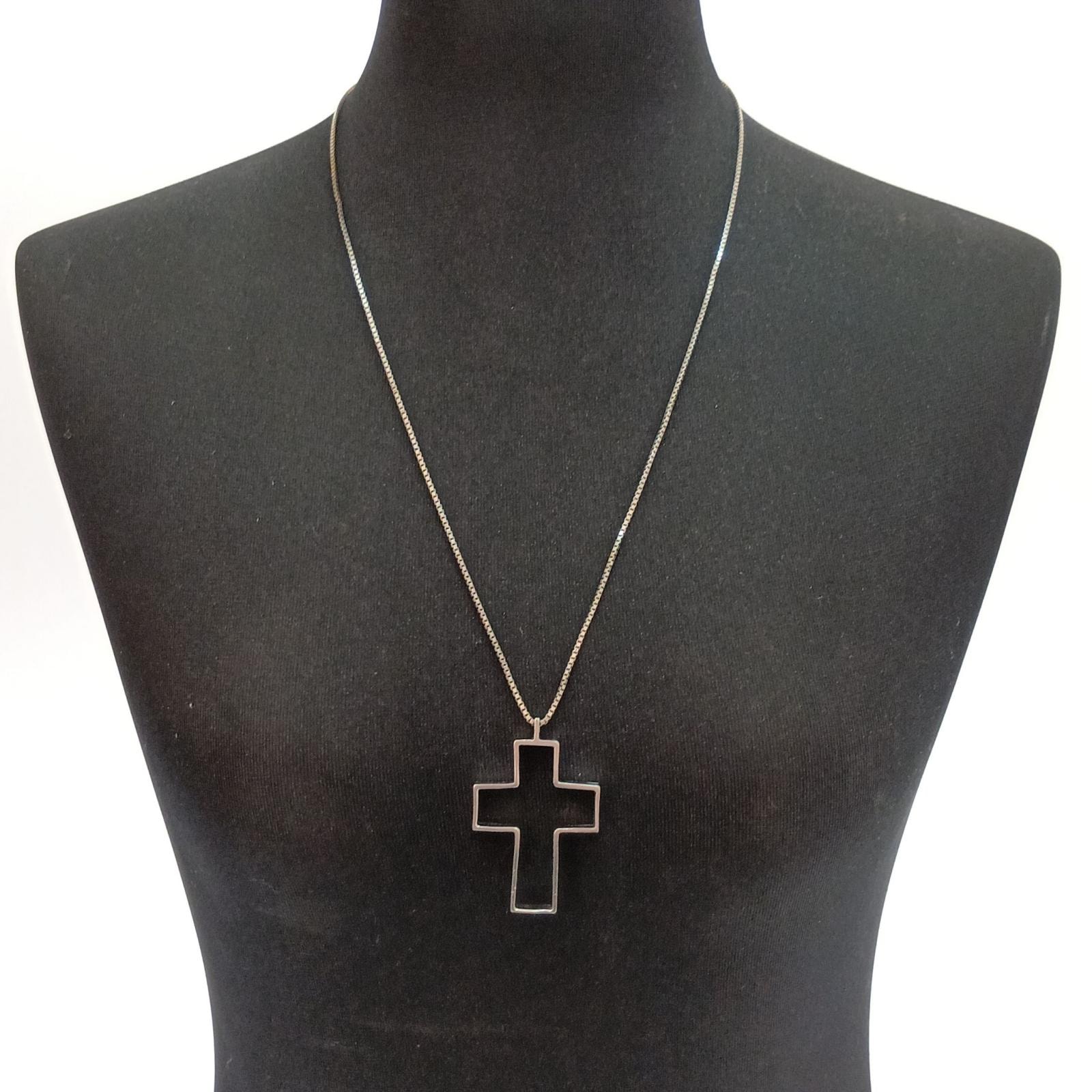 □□GUCCI グッチ オープンクロスネックレス