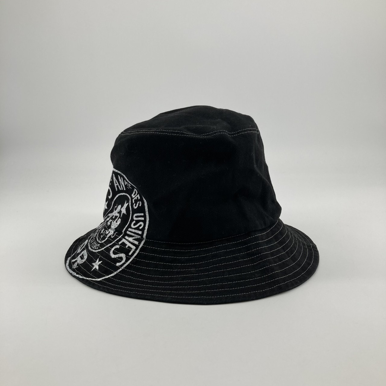 Christian Dior(クリスチャンディオール) UNION フロントプリント ボブ 24BTI923E130 ハット ブラック×ホワイト