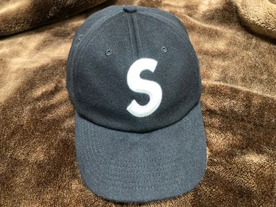 Supreme Wool S Logo 6-Panel "Black"
