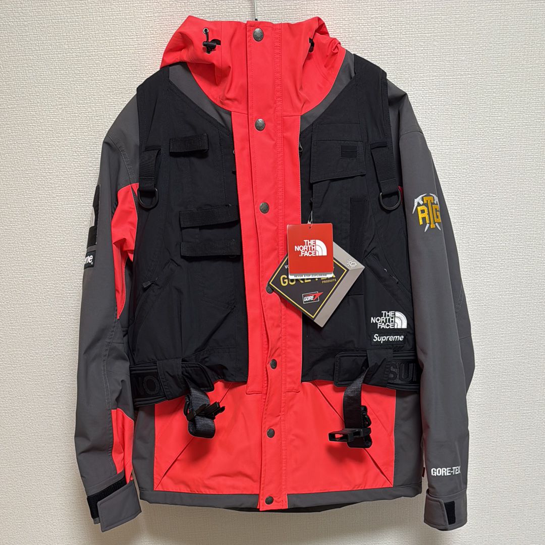 Supreme x The North Face RTG Jacket + Vest "Red"
