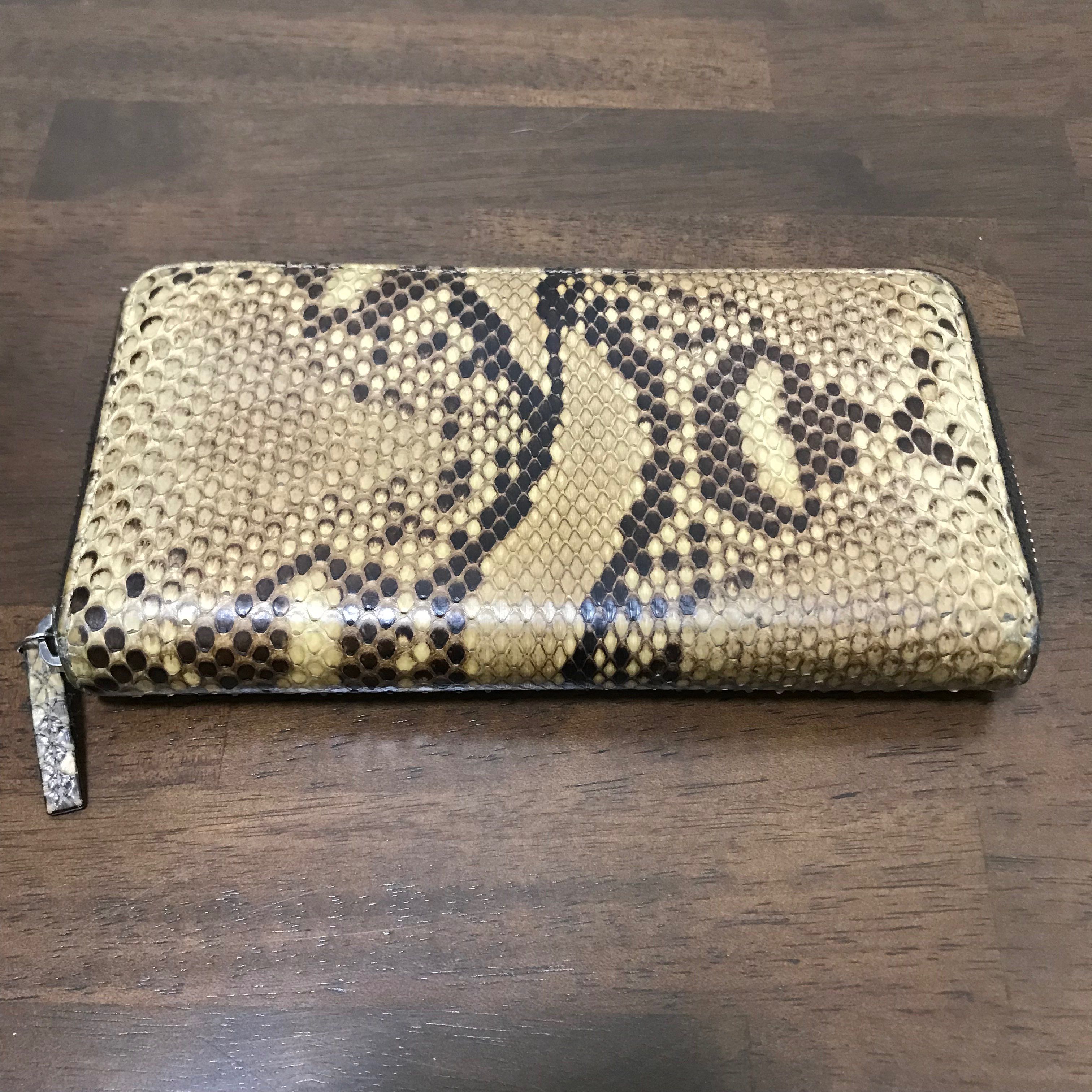 GUCCI パイソンレザー ラウンド長財布 グッチ 蛇柄 ヘビ