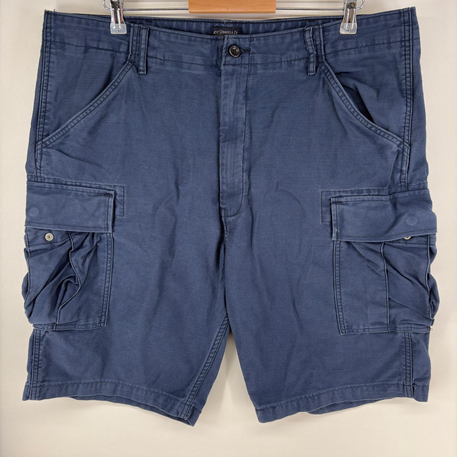 古着 リーバイス Levi's パンツ カーゴ ハーフ 半ズボン ショートパンツ ジッパーフライ 大きいサイズ w40 ネイビー系 メンズ
