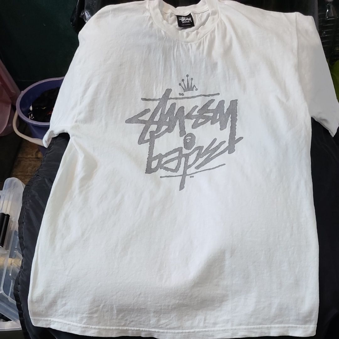 Stussy ✕ BATHINGAPE Tシャツ