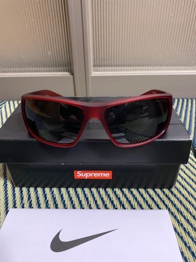 Supreme / Nike® Sunglasses "Red"