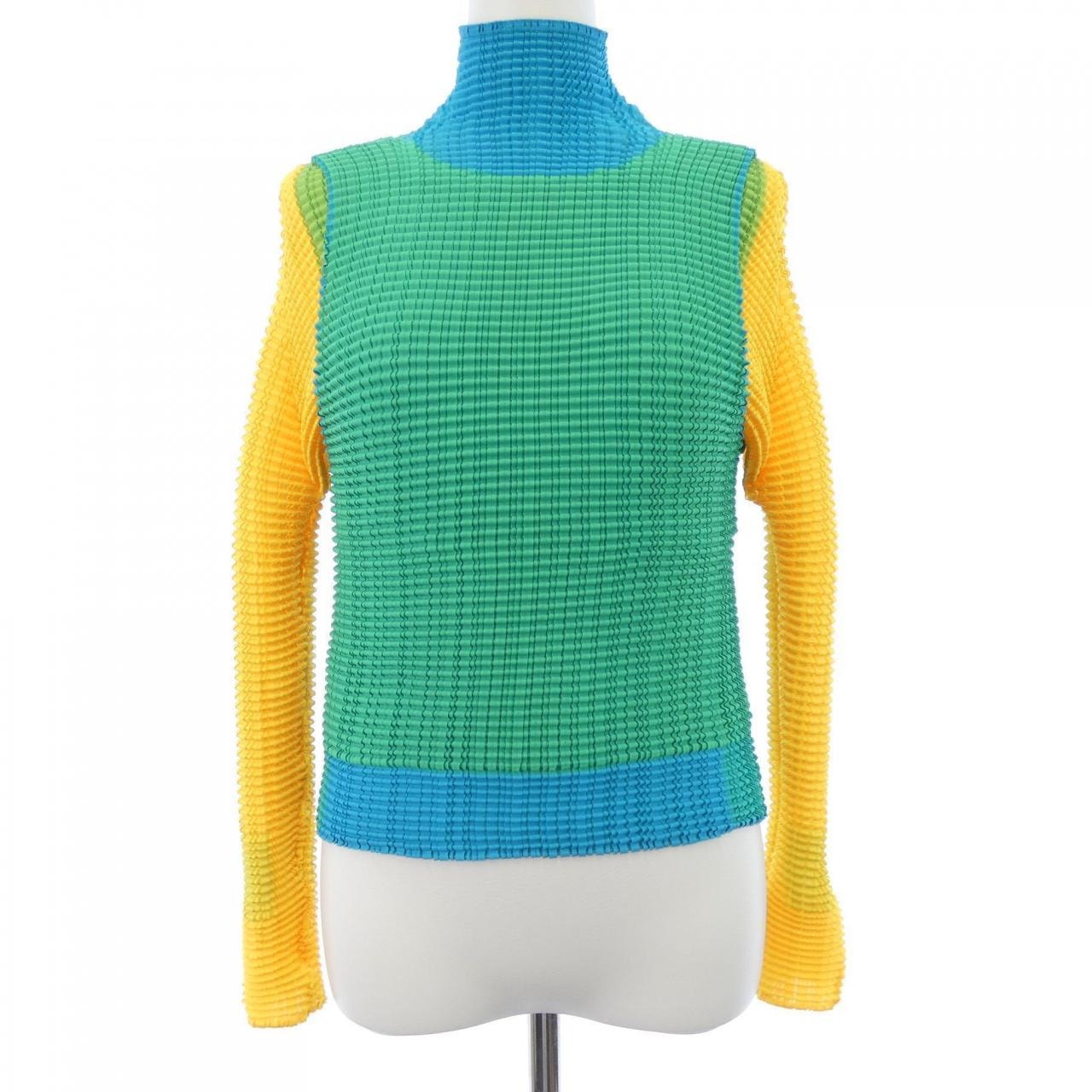 イッセイミヤケ ISSEY MIYAKE IM43FJ101 トップス