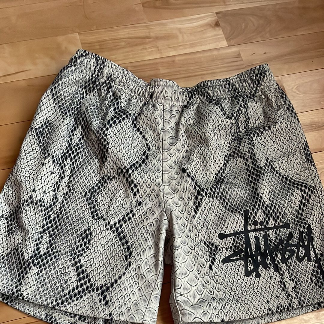 Stussy Mesh Short Basic Snake "Bone"