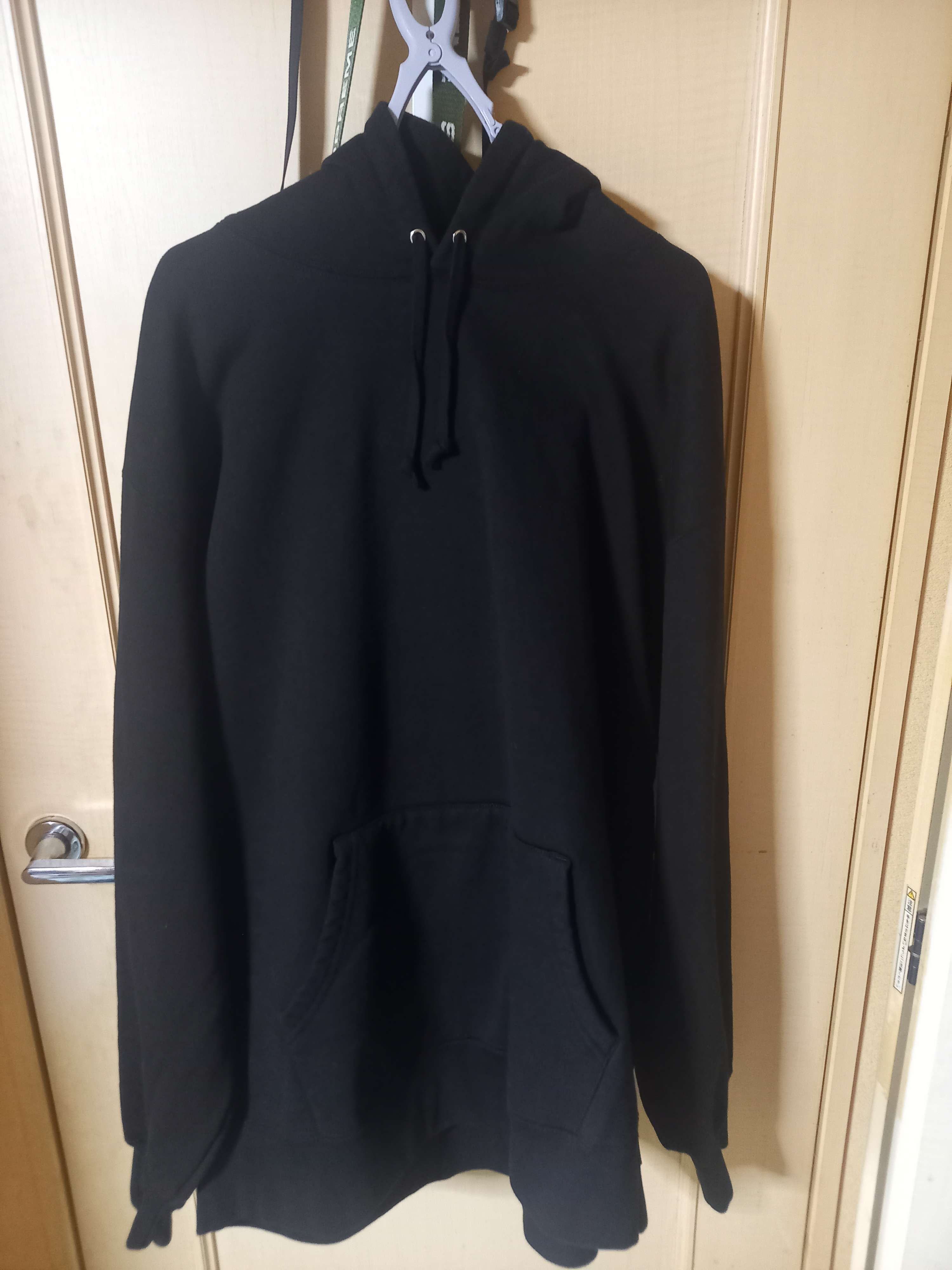 Supreme Satin Applique Hooded Sweatshirt "Black"