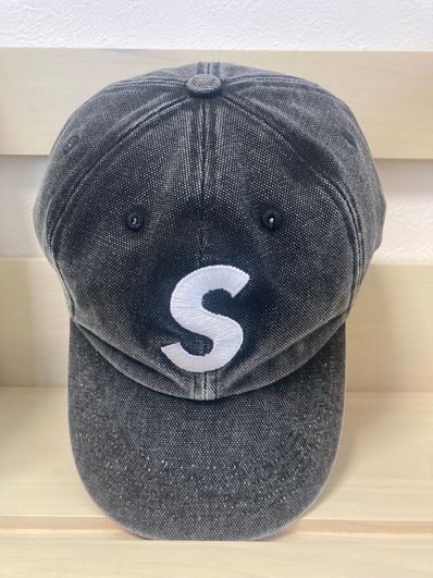 Supreme Pigment S Logo 6-Panel "Black"
