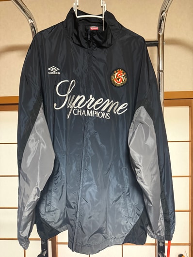 Supreme x Umbro Gradient Track Jacket "Black"