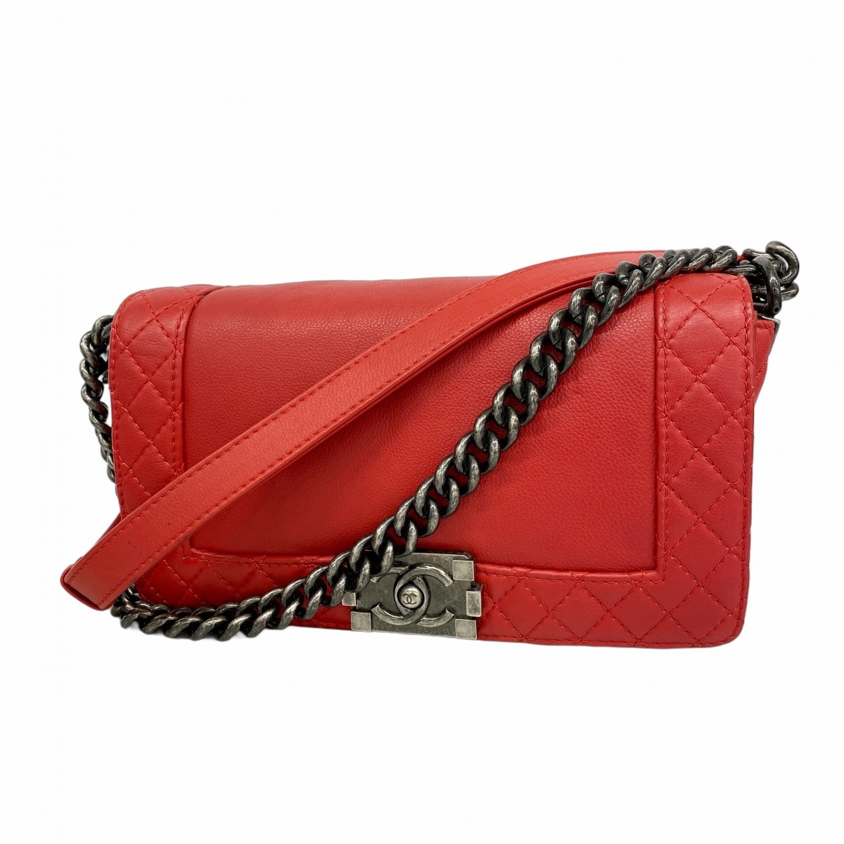 【6ce6036-k】シャネル ショルダーバッグ ボーイシャネル チェーンショルダー レザー レッド シルバー金具【中古】レディース
