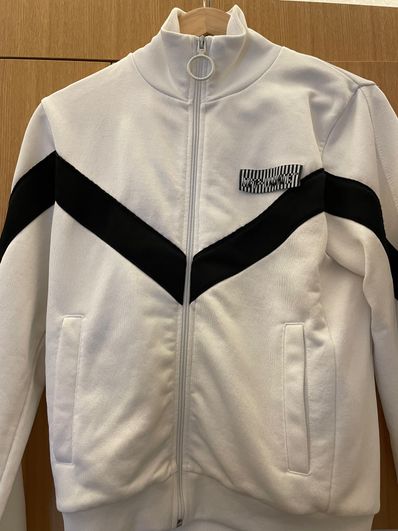 オフホワイト トラックジャケット