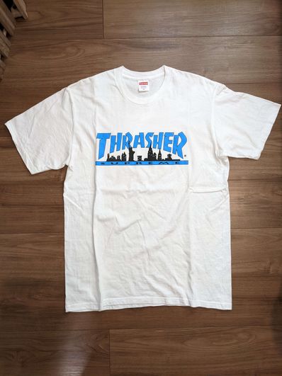 Supreme / Thrasher® Skyline Tee "White"