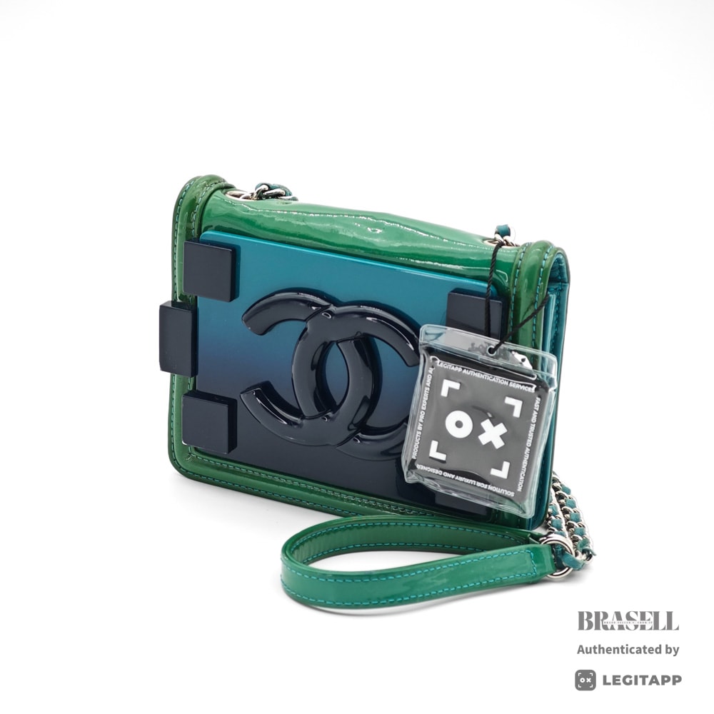 CHANEL シャネル 19589974 ショルダーバッグ Patent Leather レディース