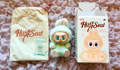 POP MART THE MONSTERS (LABUBU) Have a Seat Plush Series QUQU