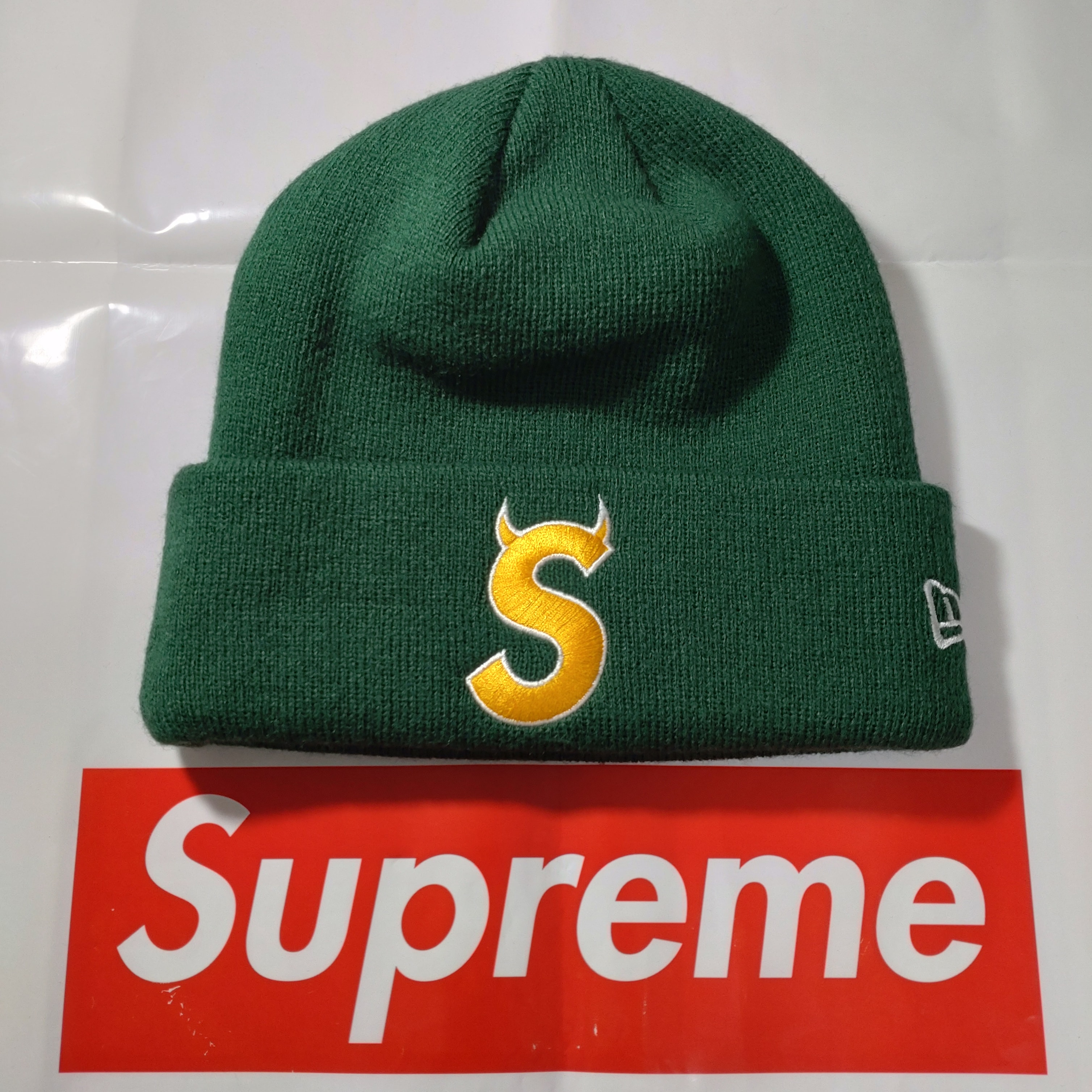 Supreme New Era S Logo Beanie 