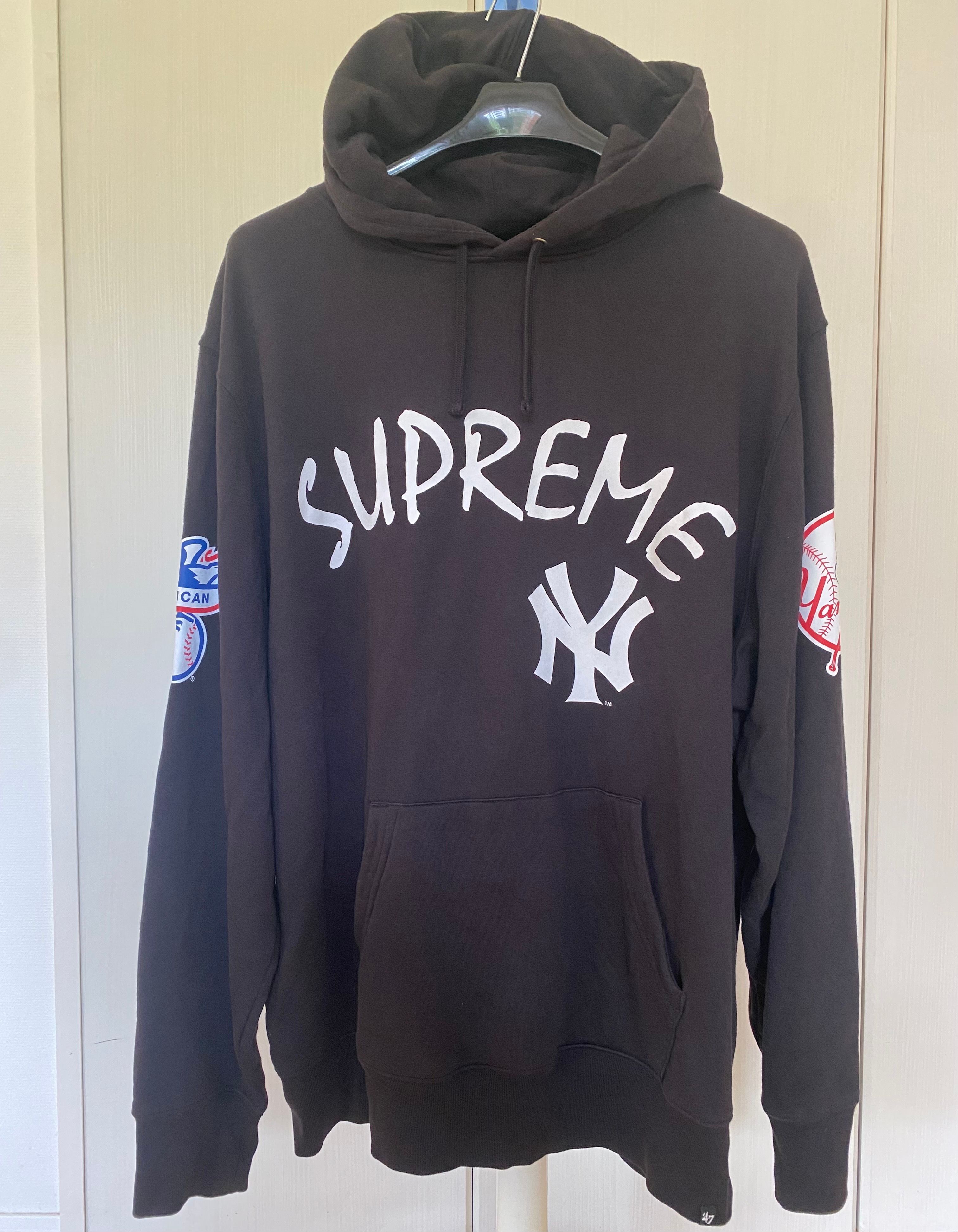 シュプリーム ニューヨーク ヤンキース  '47 Brand Hooded