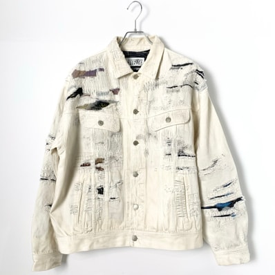 Supreme x MM6 Maison Margiela Distressed Selvedge Denim Trucker Jacket "White"