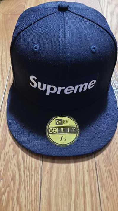 Supreme No Comp Box Logo New Era "Navy"