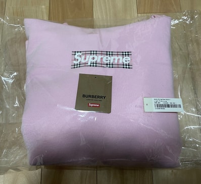 Supreme / Burberry Box Logo Hooded Sweatshirt "Pink"