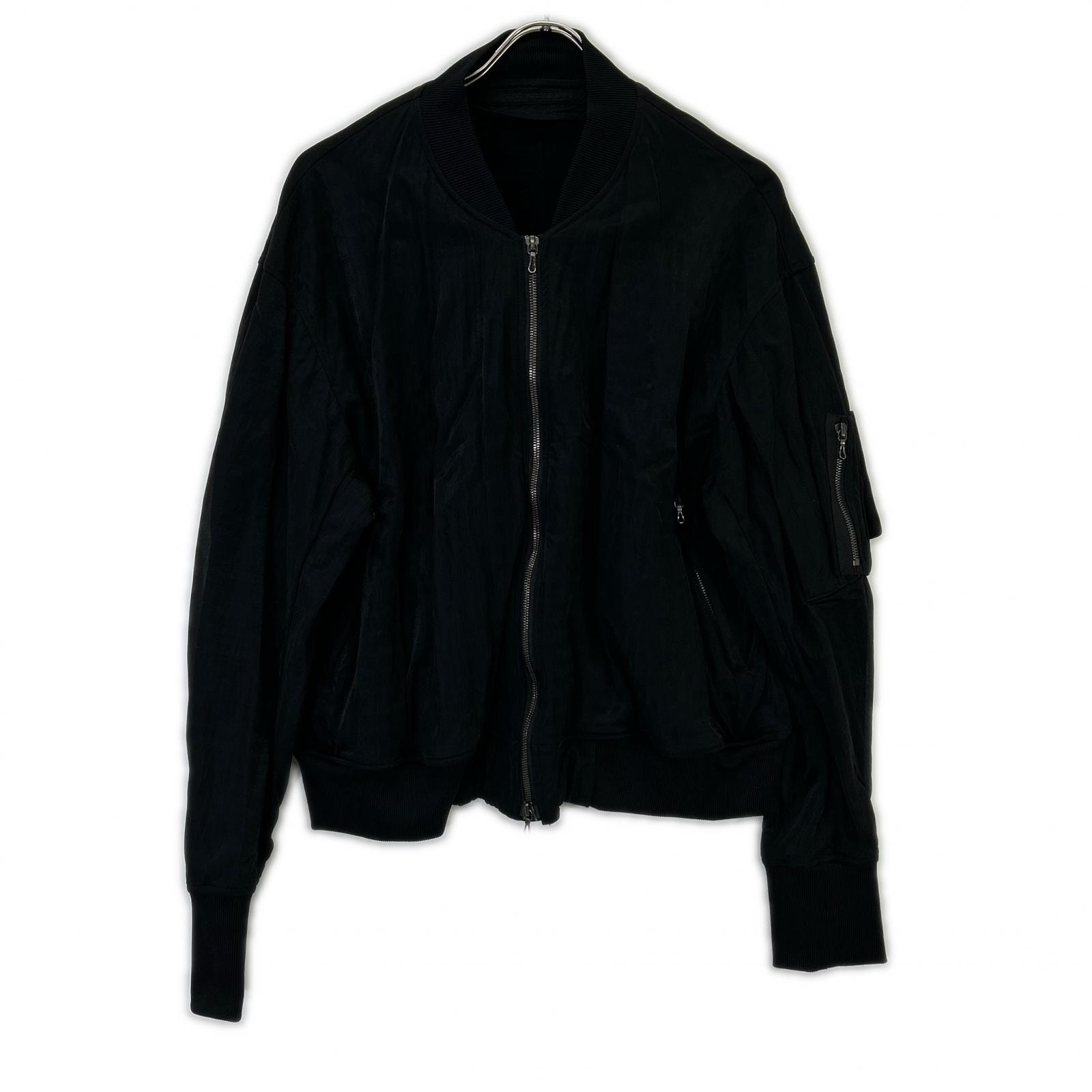 ユリウス 677BML6 ブラック ナイロン ブルゾンジャケット 1