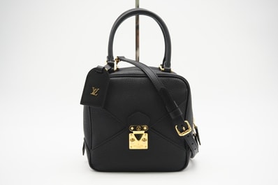 極美品 LOUIS VUITTON ルイ・ヴィトン トリヨン スクエア ハンドバッグ M55334 2wayハンドバッグ ブラック レザー レディース