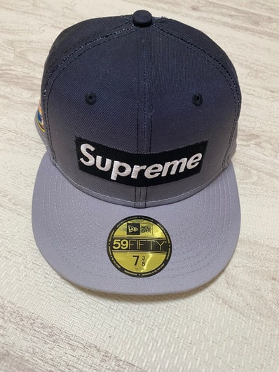 Supreme Gradient Box Logo New Era "Black"
