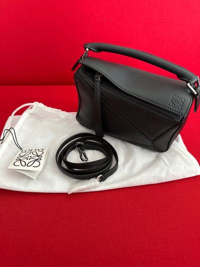 LOEWE Mini Puzzle Bag In Classic Calfskin "Black"