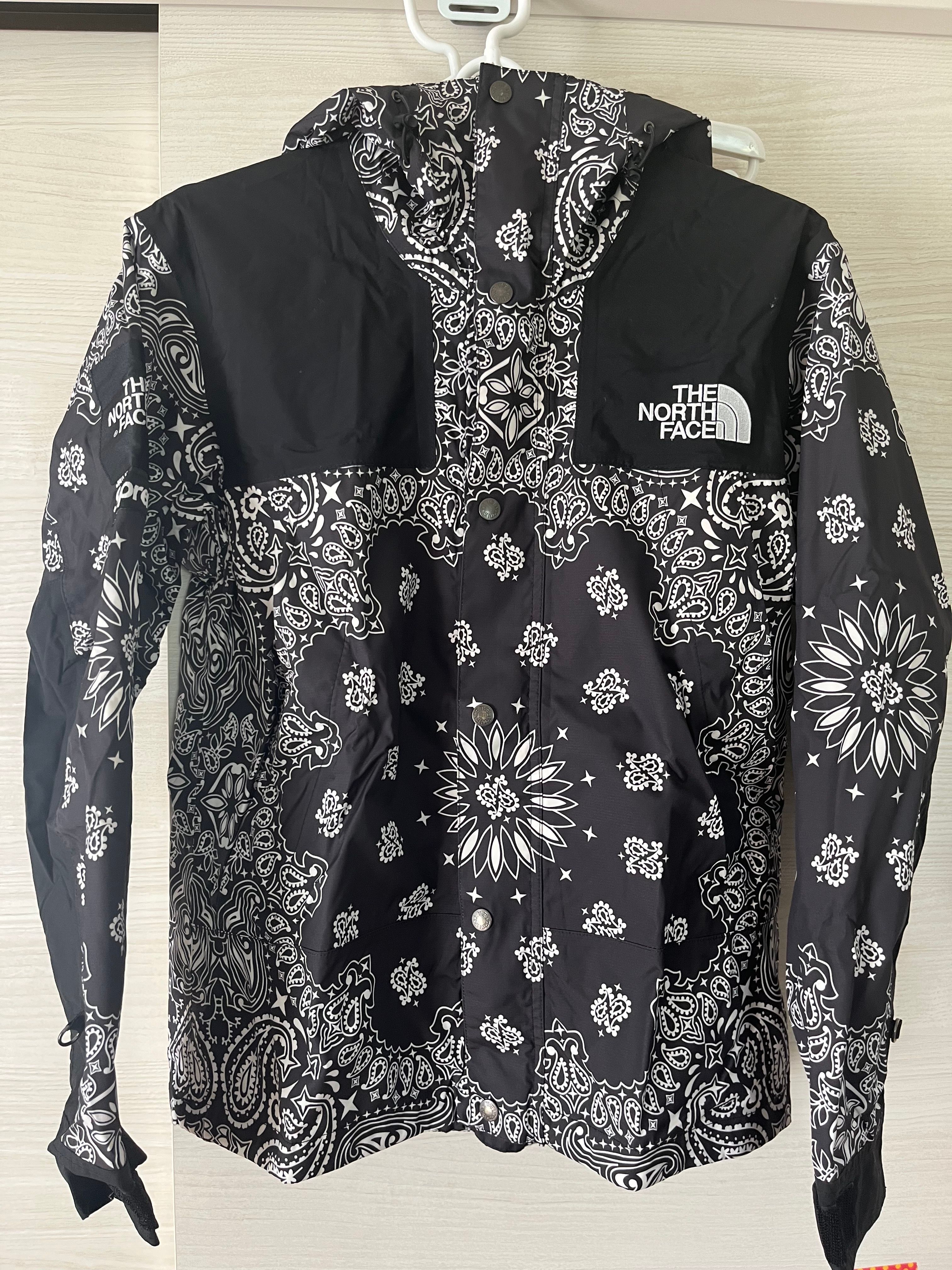 Supreme The North Face Bandana Mountain Parka "Black"