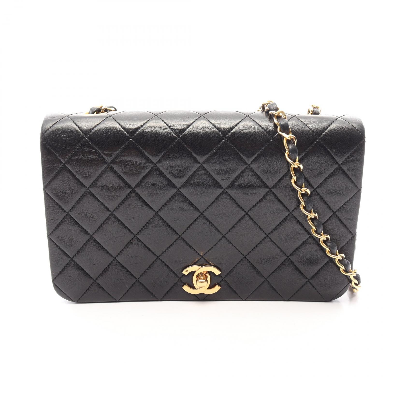 シャネル CHANEL マトラッセ フルフラップ ショルダーバッグ バッグ ラムスキン(羊革) レディース ブラック系 【中古】