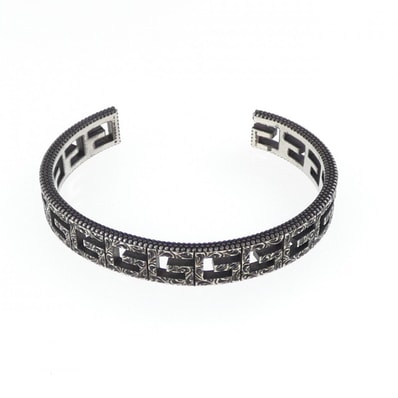 グッチ スクエアG バングル