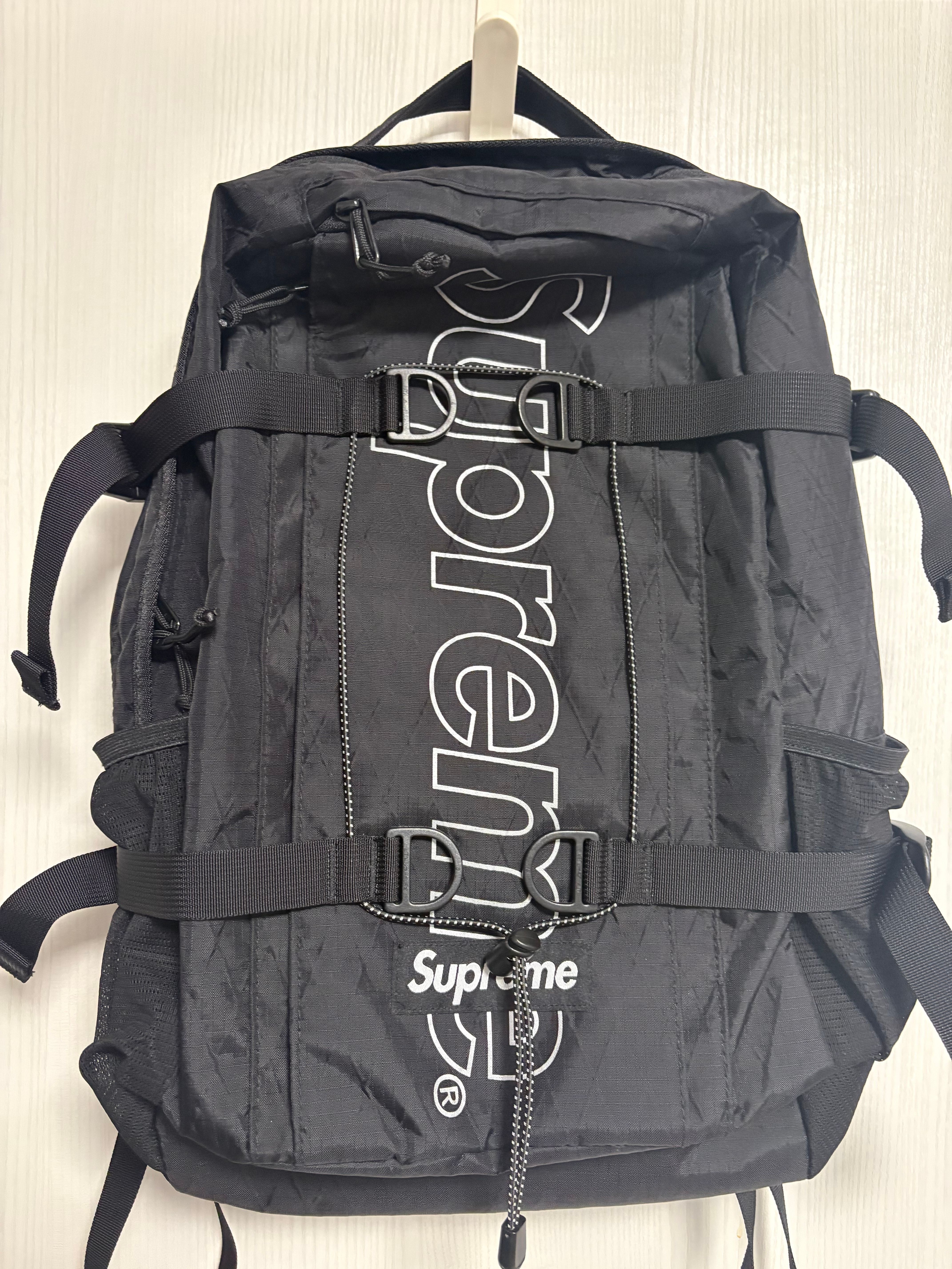 Supreme 18FW Backpack "Black"