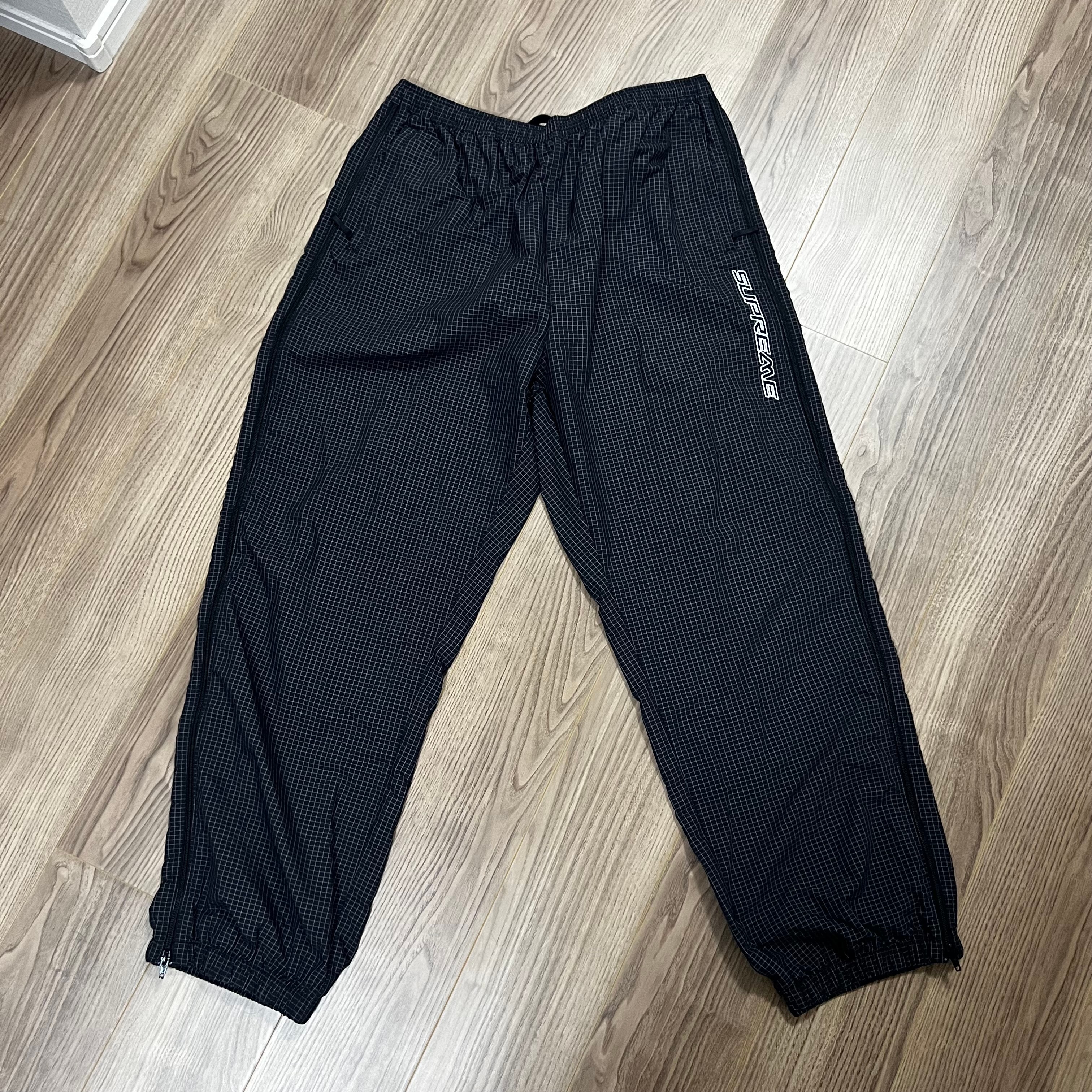 パンツ supreme 22SS chino pant black stars 32 Supreme Chino Pant 