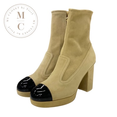 シャネル CHANEL ブーツ ショートブーツ 靴 シューズ スエード ベージュ ブラック ゴールド ロゴ ココマーク ハートチャーム