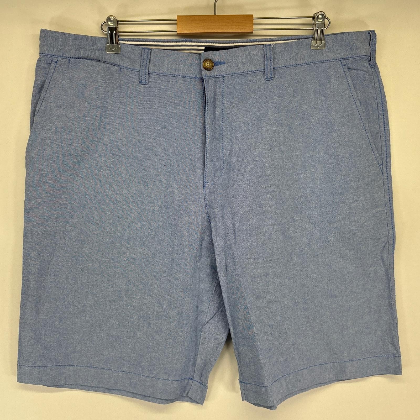 古着 トミーヒルフィガー TOMMY HILFIGER ショートパンツ チノ 半ズボン ハーフ ワンポイントロゴ 大きいサイズ 短パン w40  水色系 メンズ