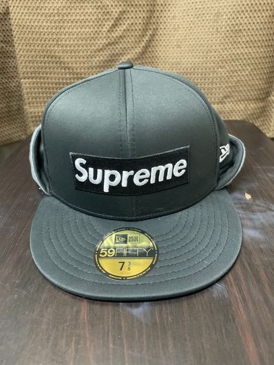 Supreme WINDSTOPPER Earflap Box Logo New Era "Black"