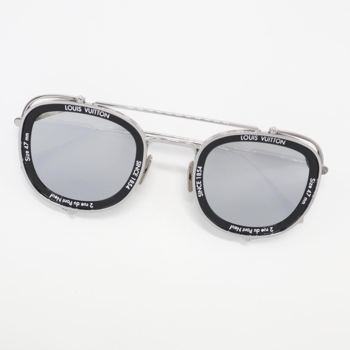 ルイヴィトン 【美品】24年製 Z2213U 9SL LV スーパーヴィジョン・メタル パイロット スクエア 47□28 145