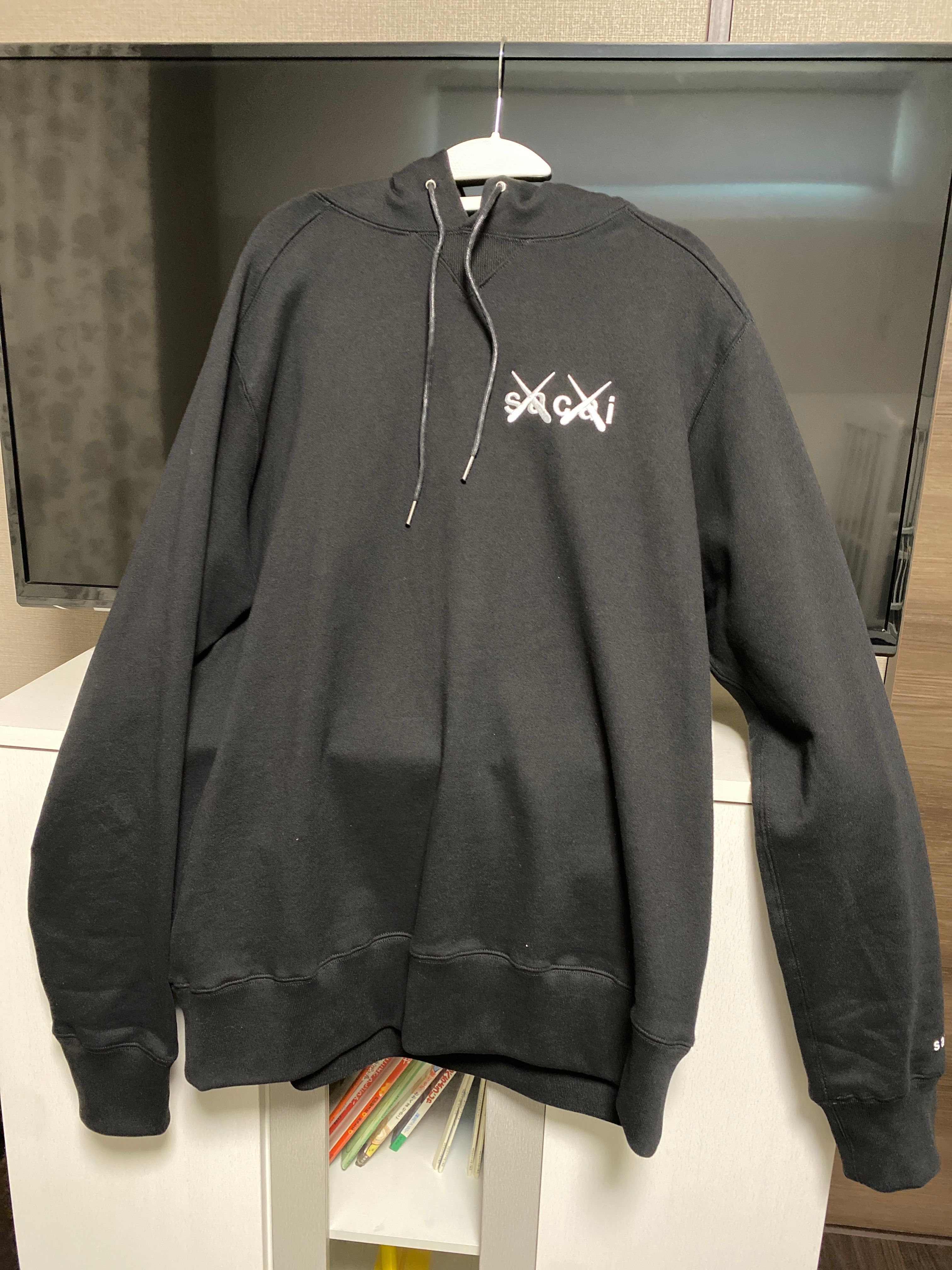 sacai KAWS Embroidery Hoodie "Black"