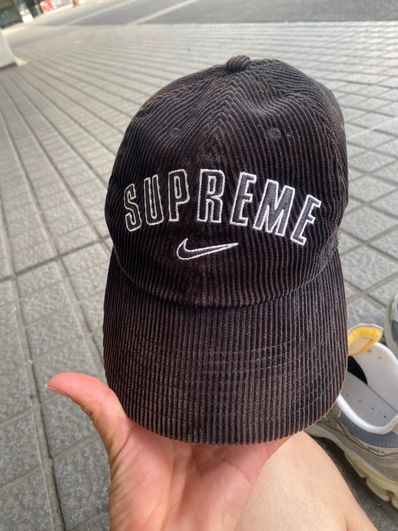 Supreme / Nike Arc Corduroy 6-Panel "Black"